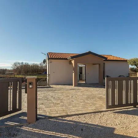 Prázdninový dům Lumine Divina By Interhome Višnjan