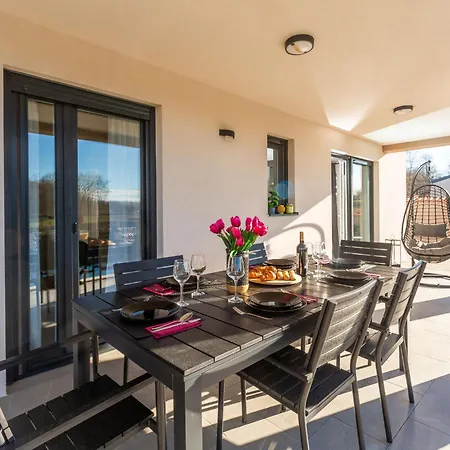 Lumine Divina By Interhome Tatil Evi *